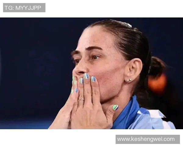 粉色足球明星盘点这些球员在场上场下的时尚风采与个性魅力