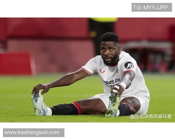 足球明星背后的真实故事与声音揭秘让你更了解他们的梦想与奋斗 足球明星背后的真实故事与声音揭秘让你更了解他们的梦想与奋斗