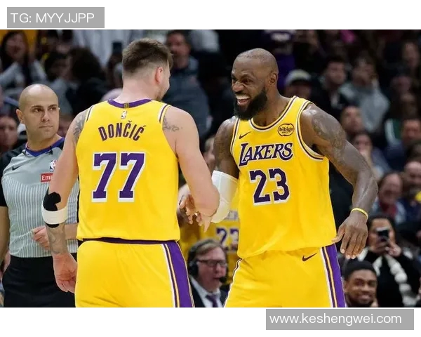 2009年湖人与快船的精彩对决回顾及赛季影响分析