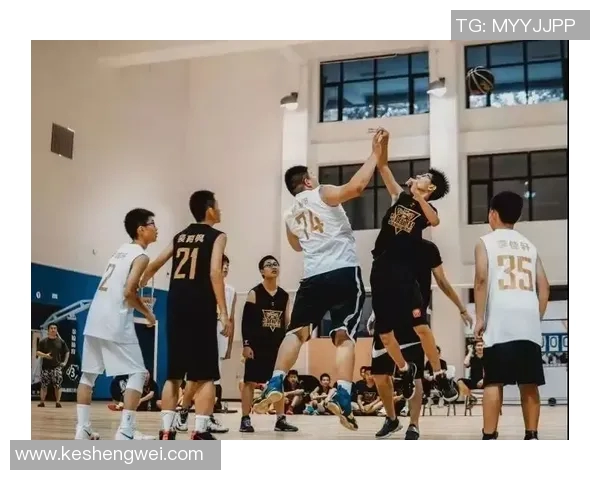 篮球明星酒店揭秘：奢华住宿体验与明星生活的完美结合